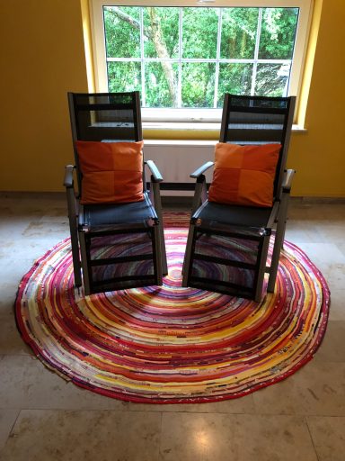 Upcycling: Teppich aus Stoffresten